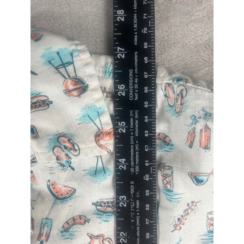 Duluth Trading Co MenMedium White BBQ Flamingo Organic Cotton Short Sleeve Shirt - Picture 6 of 10